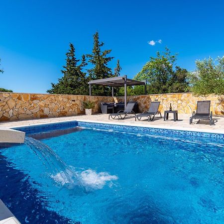 My Dalmatia - Holiday Home Maria With Private Swimming Pool Kakma Exteriér fotografie